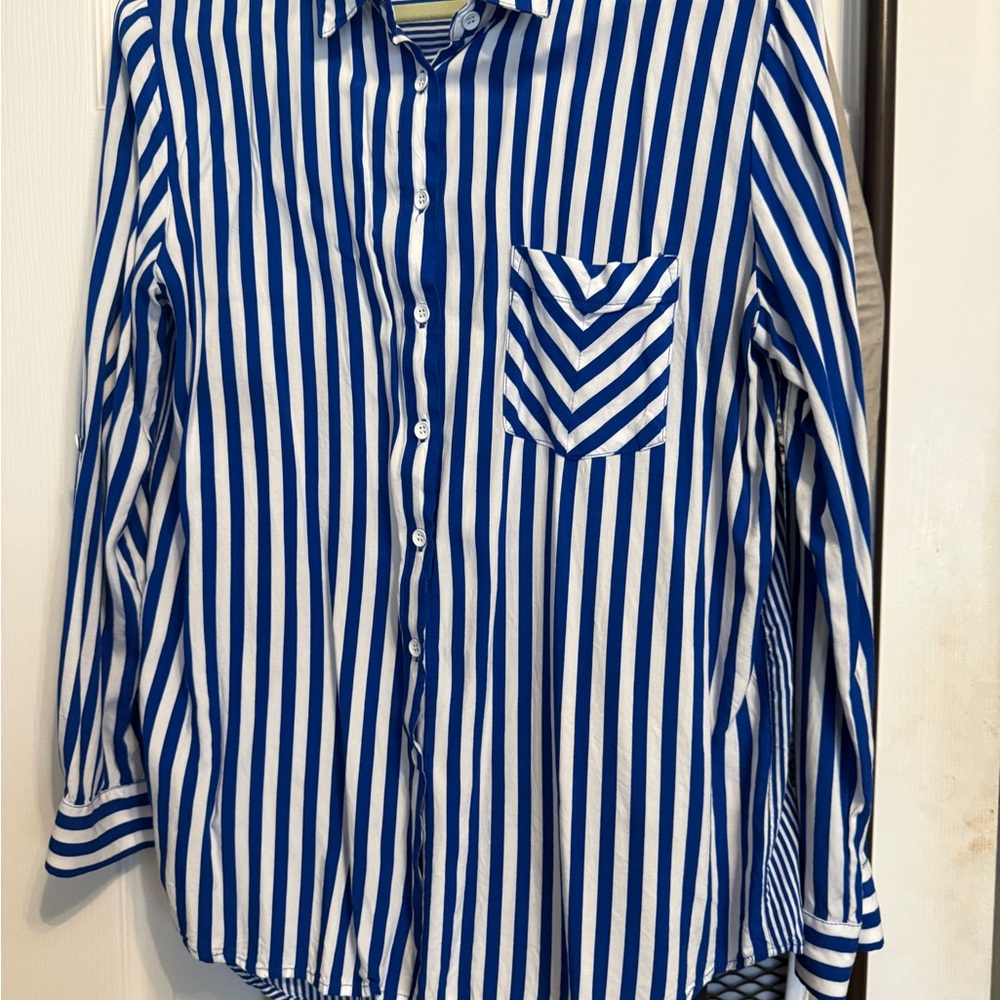 SOLD!!!!Jane and Delancey Blue and White Striped Button Down Shirt